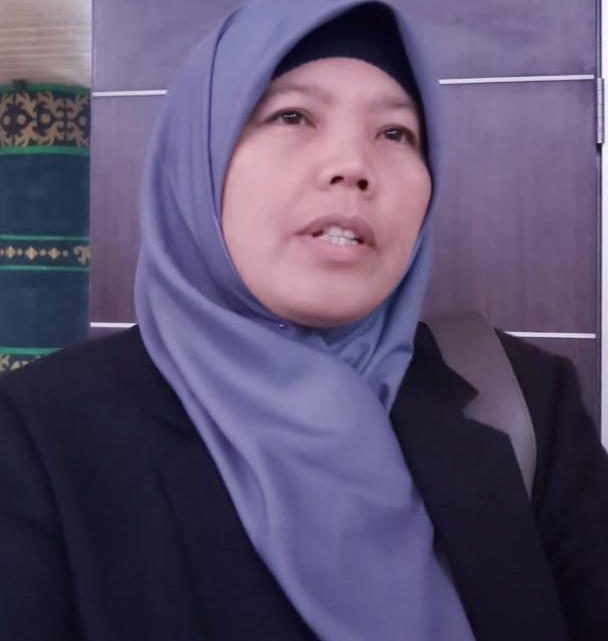 Dhiyaul: Gaji Guru Honor Harus Sesuai UMK Dhiyaul: Gaji Guru Honor Harus Sesuai UMK