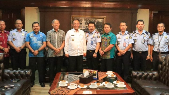 Akhyar Terima Kakan Imigrasi Kelas I Khusus TPI Medan & Polonia