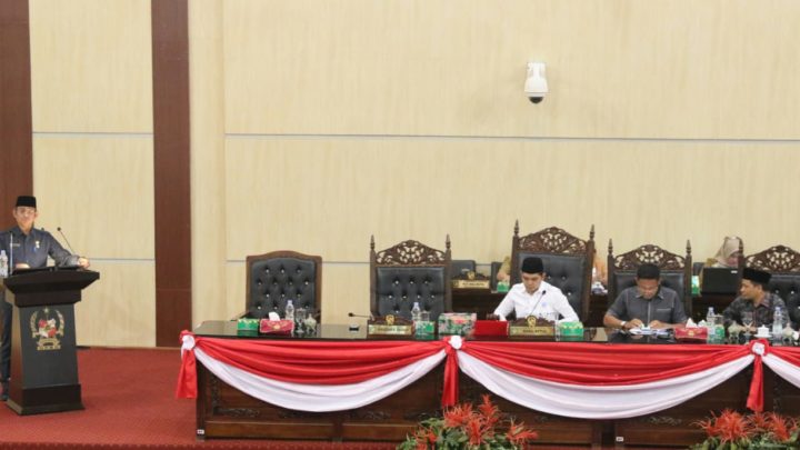 Sekda Sampaikan Jawaban Kepala Daerah Terhadap Pemandangan Umum Fraksi di DPRD Medan