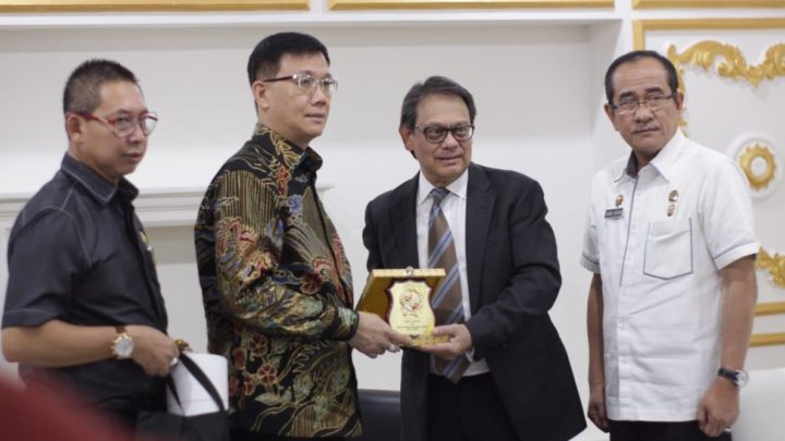 Konjen Singapura Silaturahmi Dengan Pimpinan DPRD Medan