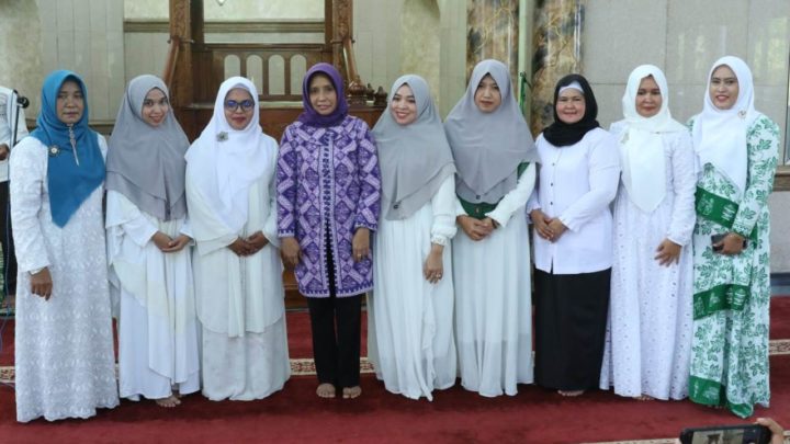 Nurul Akhyar Terus Ajak Kaum Ibu Bangun Karakter Bersih Generasi Muda