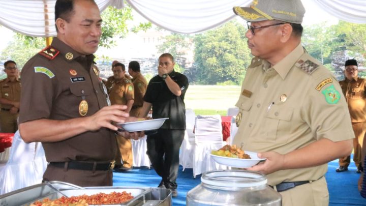 Akhyar dan Pejabat Pemko Medan Ngopi Bersama Kajatisu
