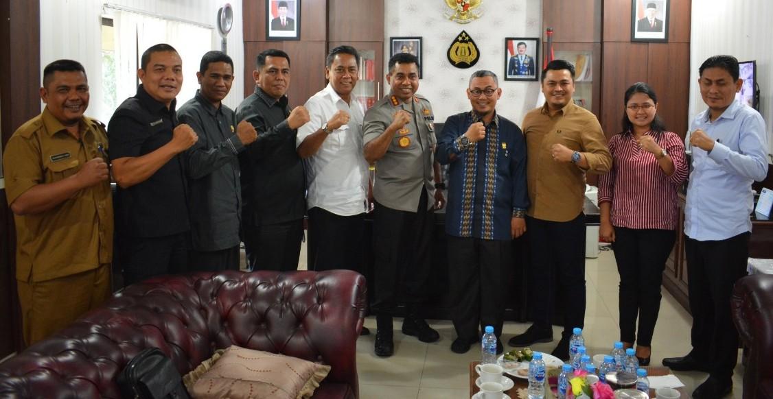 DPRD Dukung Anggaran Perbaikan Sel Tahanan Polrestabes Medan DPRD Dukung Anggaran Perbaikan Sel Tahanan Polrestabes Medan