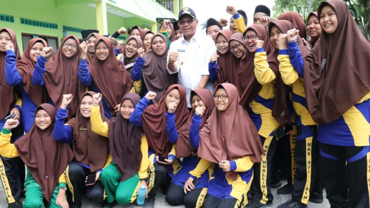 Akhyar Ajak Siswa Muallimin #yokbikincantikmedan