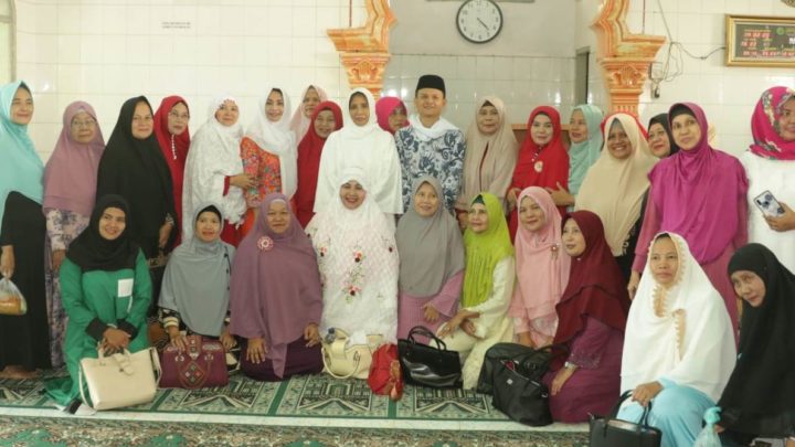 Hadiri Pengajian Akbar, Nurul Akhyar: #yokbikincantikmedan