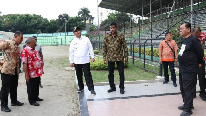 Jelang Liga 2, Akhyar Tinjau Stadion Teladan