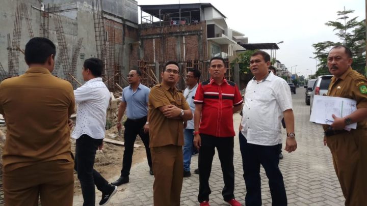 Bangunan RTT Tanpa Plank SIMB Di Komplek J-City Klaster J-Crown