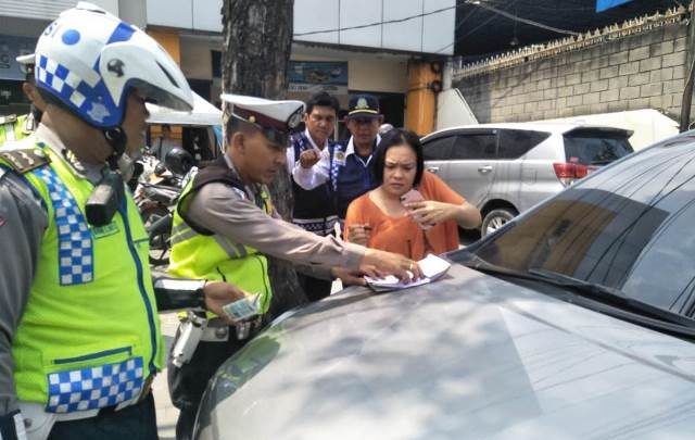 Tim Gabungan Kembali Tertibkan Parkir Liar