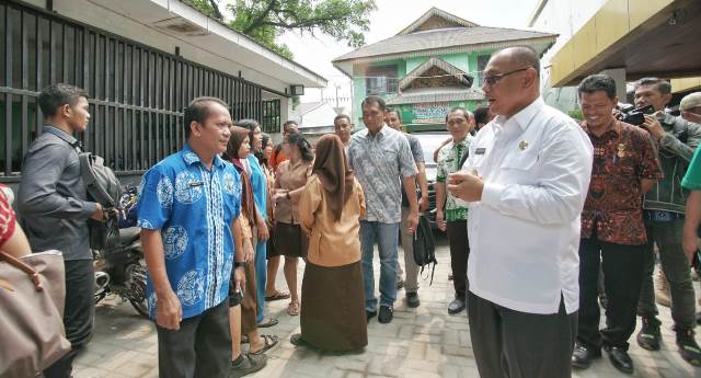 Akhyar Pastikan Data Pasien Corona Akan Terus Diperbaharui