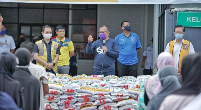 Plt. Walikota Medan Ajak Seluruh Elemen Masyarakat Tingkatkan Kepedulian Plt. Walikota Medan Ajak Seluruh Elemen Masyarakat Tingkatkan Kepedulian