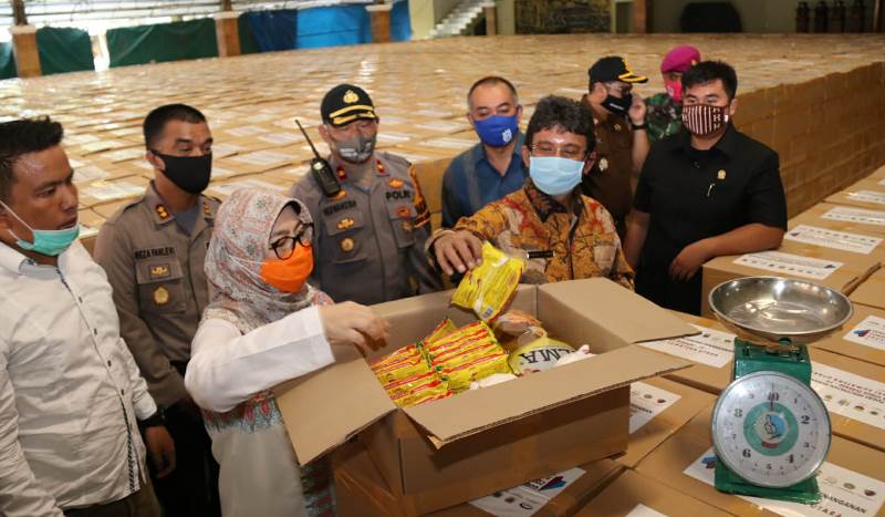 Pemko Medan Terima Bantuan 128.870 Paket Sembako Dari Pemprovsu Pemko Medan Terima Bantuan 128.870 Paket Sembako Dari Pemprovsu