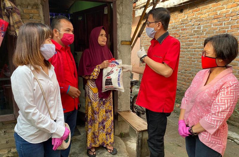 Bagikan 3,5 Ton Beras, Hasyim: Masih Banyak Warga Belum Terima Bantuan Dari Pemko Medan