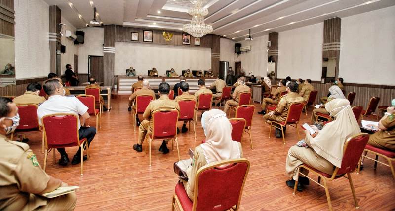 Akhyar Minta Petugas Lakukan Rapid Test Langsung Ke Rumah Warga Akhyar Minta Petugas Lakukan Rapid Test Langsung Ke Rumah Warga