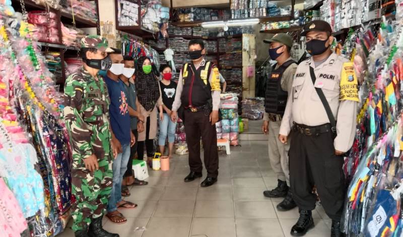 Pemko Medan Lakukan Pendisiplinan Protokol Kesehatan Covid-19 di Mall Pemko Medan Lakukan Pendisiplinan Protokol Kesehatan Covid-19 di Mall
