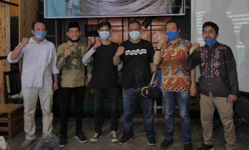 Buka Workshop Pembuatan Pot Mini, Akhyar: Terus Gali Kemampuan dan Asah Kreatifitas