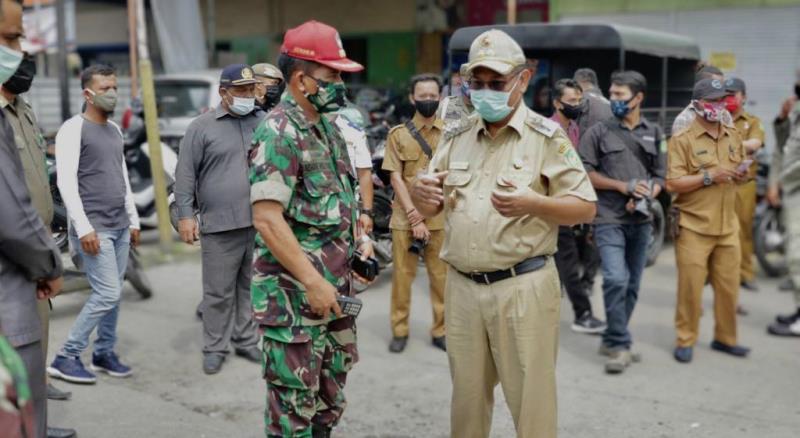 Akhyar Ajak Warga Medan Tingkatkan Kesadaran Gunakan Masker