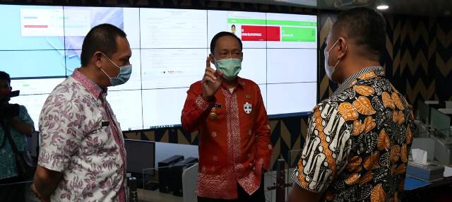 Pjs. Walikota Medan Cek Data Covid-19 Kota Medan