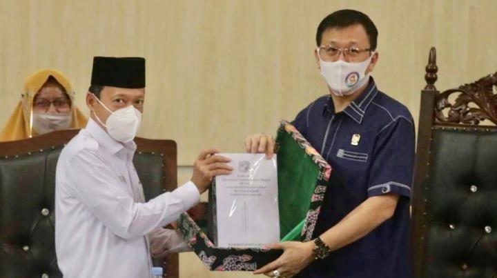 Pjs Walikota Medan Sampaikan Nota Pengantar  R-APBD 2021