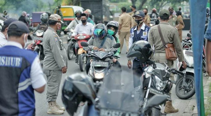 Pemko Medan Kembali Gelar Razia Masker di Medan Sunggal
