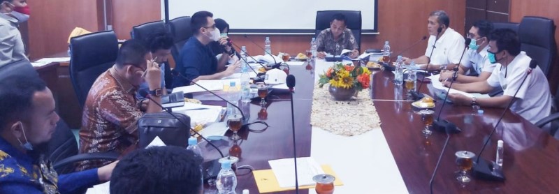 Komisi II Rekomendasikan Sistem Urusan Izin Terintegrasi Sesama OPD