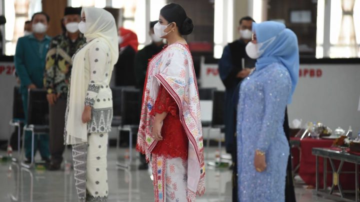 Kahiyang Ayu Dilantik jadi Ketua TP PKK dan Ketua Dekranasda Kota Medan