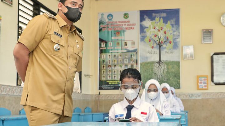 Orangtua Siswa Dukung Bobby Nasution Gelar  Simulasi Pembelajaran Tatap Muka