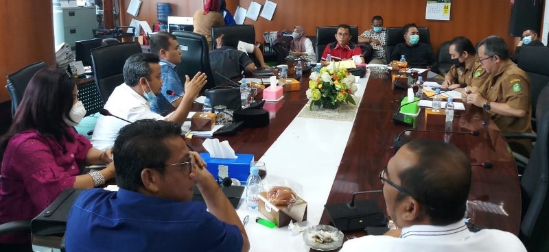 Dewan Pertanyakan Keseriusan Dinas PU Medan Wujudkan Visi Misi Walikota Dewan Pertanyakan Keseriusan Dinas PU Medan Wujudkan Visi Misi Walikota