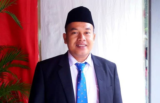 Dewan Minta Pemko Segera Cairkan Honor Petugas Pelayanan Masyarakat Dewan Minta Pemko Segera Cairkan Honor Petugas Pelayanan Masyarakat