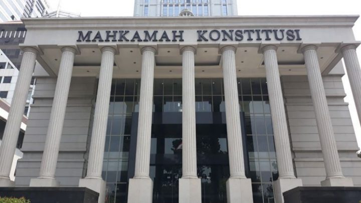 MK: UU Cipta Kerja Bertentangan dengan Undang- undang 1945