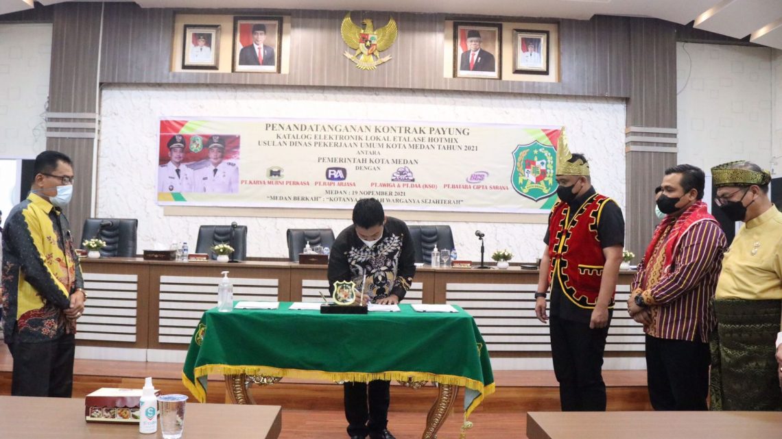 Bobby: Bukan Hanya Tuntas Dua Tahun Tapi Juga Berkualitas Bobby: Bukan Hanya Tuntas Dua Tahun Tapi Juga Berkualitas