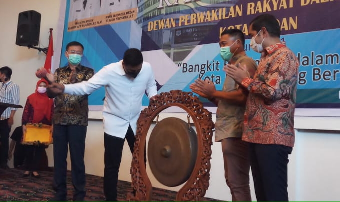 DPRD Medan Gelar Raker Tahun 2021, Hasyim: Bangkitkan Kolaborasi Untuk Wujudkan Medan Berkah DPRD Medan Gelar Raker Tahun 2021, Hasyim: Bangkitkan Kolaborasi Untuk Wujudkan Medan Berkah