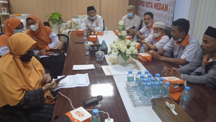 Dituding Penyebab Banjir, Warga Protes Pembangunan Bronjong Sungai di J City