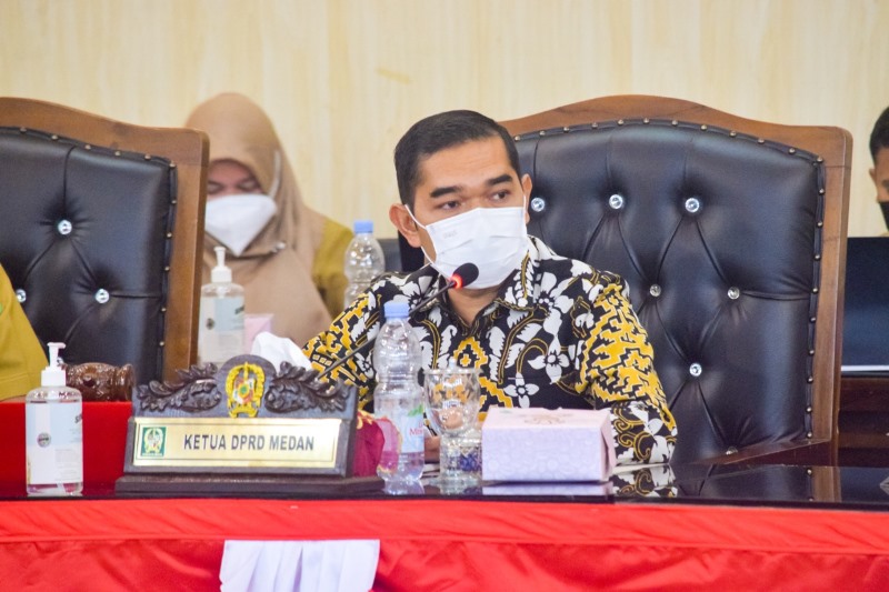 DPRD Medan Ingatkan Manajemen RSUD Bachtiar Djafar Persiapkan SDM & Alkes DPRD Medan Ingatkan Manajemen RSUD Bachtiar Djafar Persiapkan SDM & Alkes