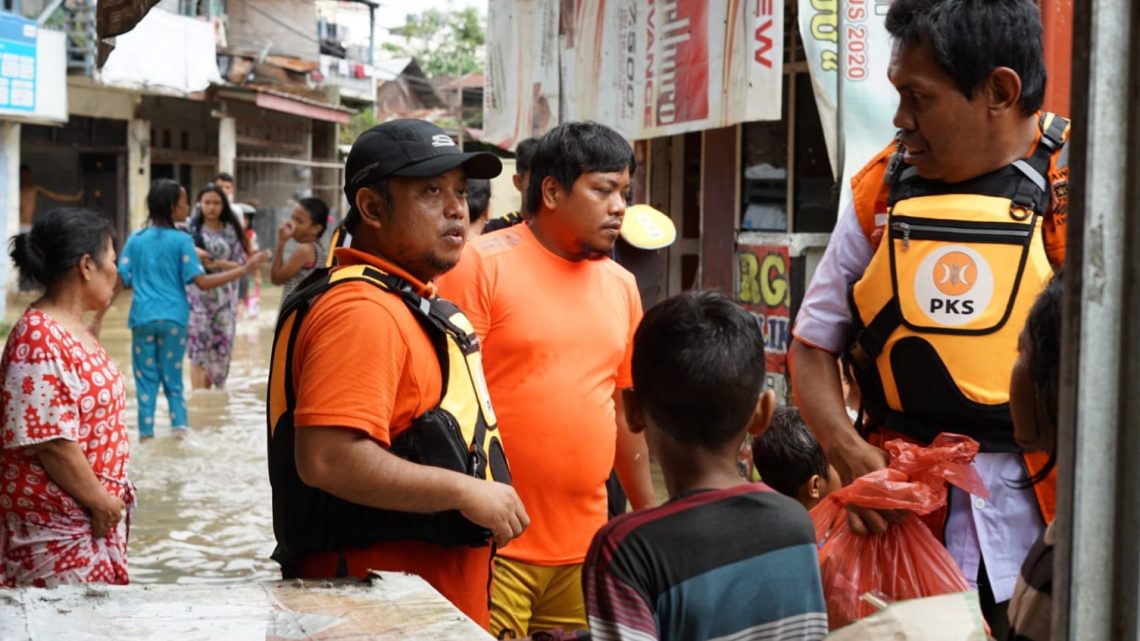 Anggaran Besar, PKS Akan Awasi Pelaksanaan Penanggulangan Banjir Di Medan Anggaran Besar, PKS Akan Awasi Pelaksanaan Penanggulangan Banjir Di Medan