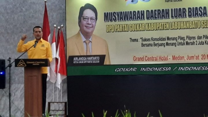Musa Rajekshah Buka Musdalub Golkar Labusel