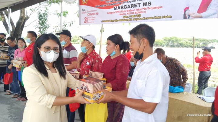 Margaret MS Imbau Warga Tangkahan Jaga Kebersihan Lingkungan