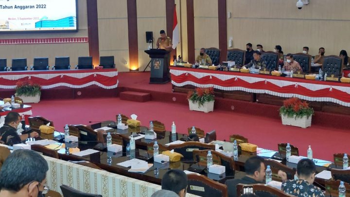 DPRD Medan Terima Nota Pengantar Walikota Tentang P-APBD TA 2022
