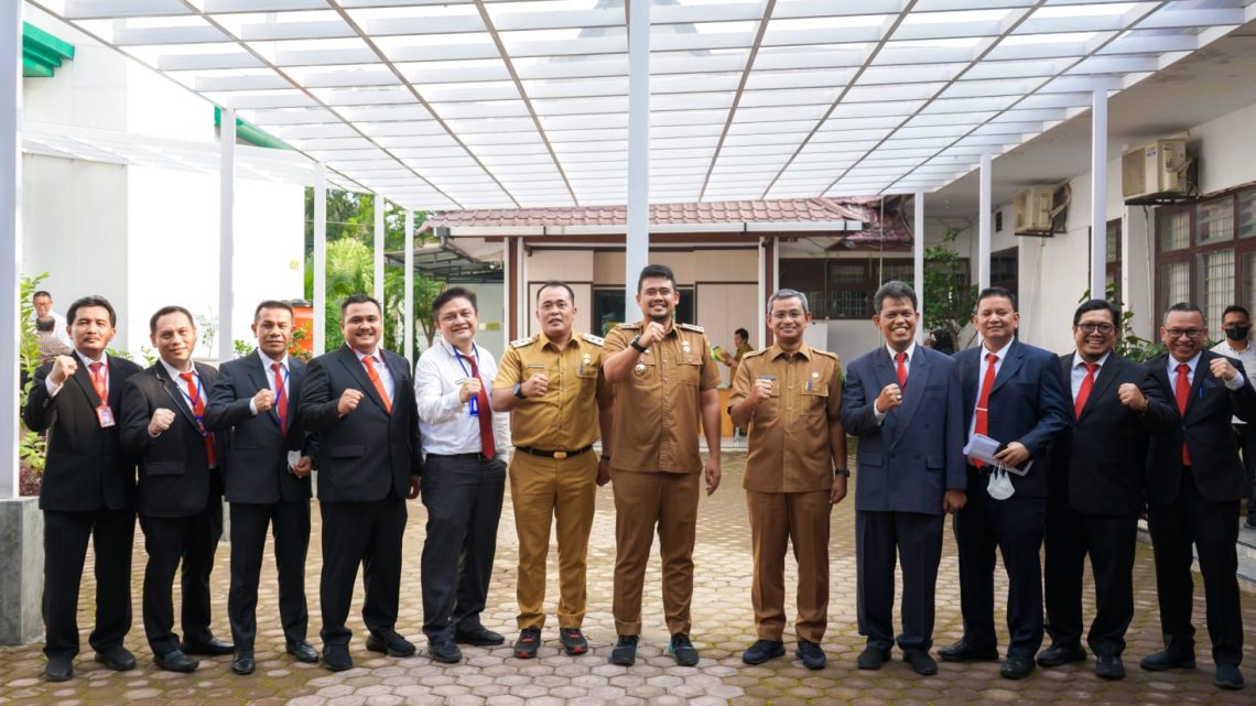 Bobby Nasution Mentor Evaluasi Rancangan Proyek Perubahan Pelatihan Kepemimpinan Tingkat Nasional 