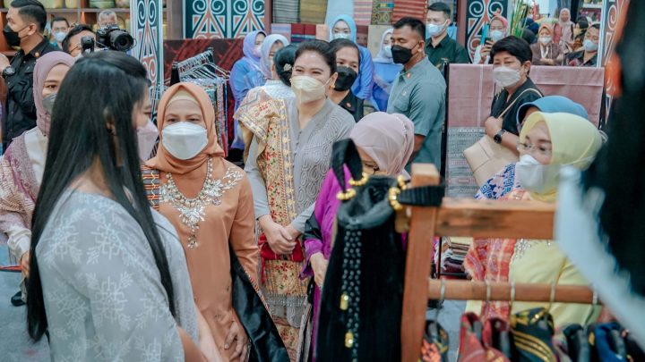 Lewat Pameran Kriyanusa 2022 Diharapkan  Pengrajin Medan Semakin Maju
