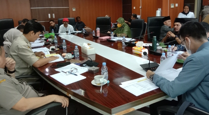 Maksimalkan P-APBD 2022, Komisi III DPRD Medan Gelar RDP Dengan BP2RD Maksimalkan P-APBD 2022, Komisi III DPRD Medan Gelar RDP Dengan BP2RD