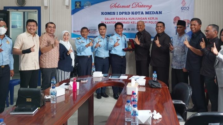 Komisi I Ingatkan Imigrasi Fokus Awasi Pengungsi Orang Asing