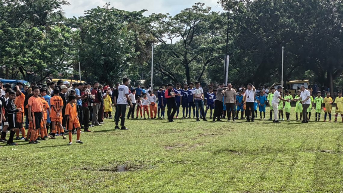 Pemko Medan Gelar Pertandingan Sepak Bola Tingkat SD dan SMP Pemko Medan Gelar Pertandingan Sepak Bola Tingkat SD dan SMP