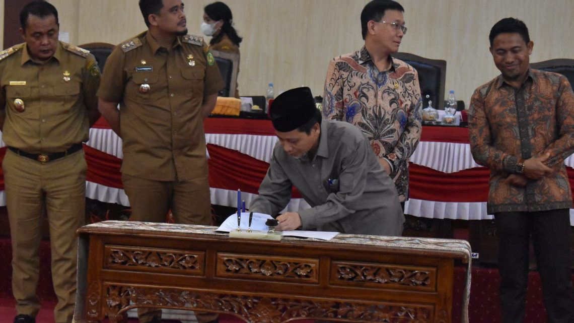 DPRD Sahkan APBD Kota Medan TA 2023 Rp 7,86 T DPRD Sahkan APBD Kota Medan TA 2023 Rp 7,86 T