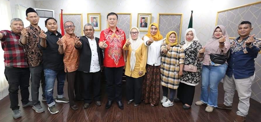 Hasyim Apresiasi Program LPA Kota Medan Hasyim Apresiasi Program LPA Kota Medan