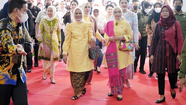 Expo Hut Dekranas ke-43 Dapat Apresiasi Dari Ketua Dekranasda Kab/ Kota di Indonesia