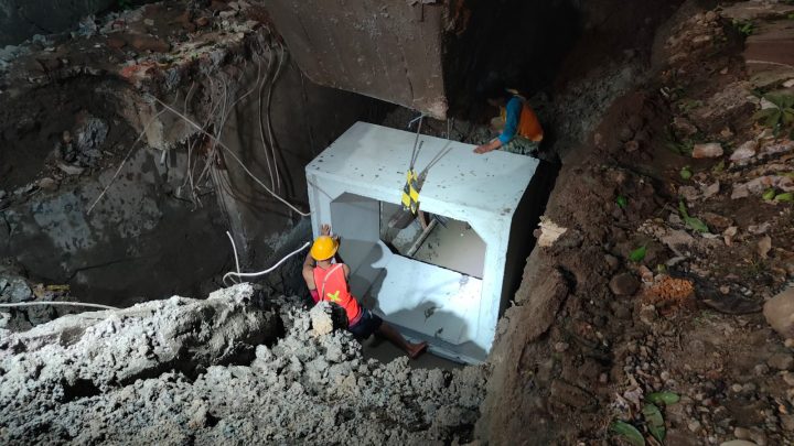 Dinas SDABMBK Tingkatkan Saluran Subdrainase di Jalan A Yani VII Medan