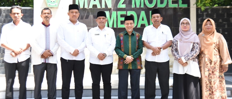 Rajudin Sagala: Pemerintah Harus Perhatikan Kesejahteraan Guru Sekolah Berbasis Agama Rajudin Sagala: Pemerintah Harus Perhatikan Kesejahteraan Guru Sekolah Berbasis Agama
