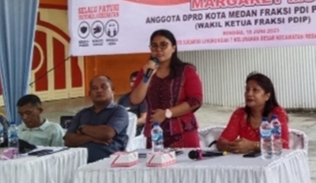 Margaret MS Ajak Warga Tidak Buang Sampah Sembarangan
