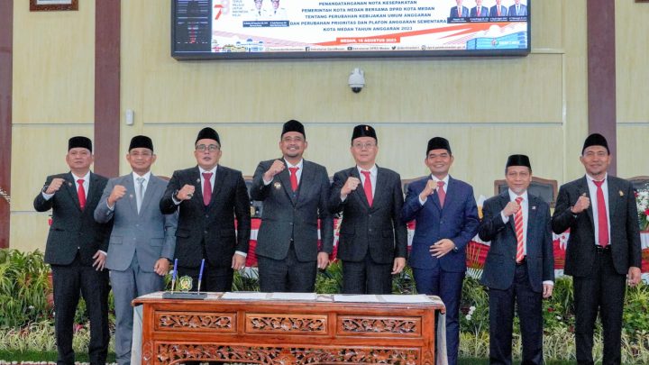 Pengumuman Kenaikan Gaji Langsung Disambut Tepuk Tangan ASN