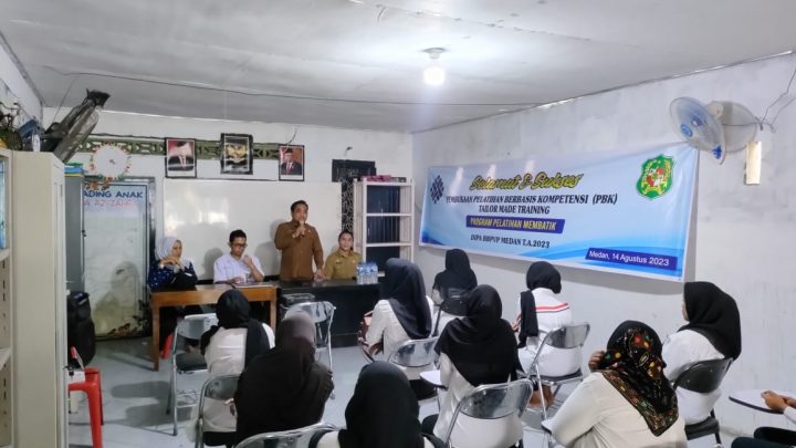Disnaker Medan, Dinas Sosial Kota Medan dan BBPVP Medan Gelar Pelatihan Membatik